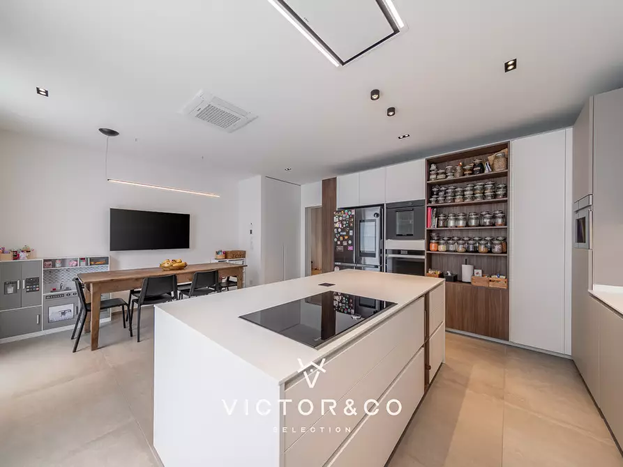 Immagine 12 di Attico in vendita  a Novara