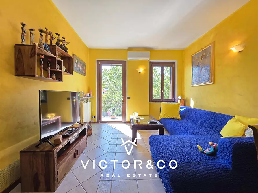 Immagine 1 di Quadrilocale in vendita  in VIA BATTISTI snc a Romentino