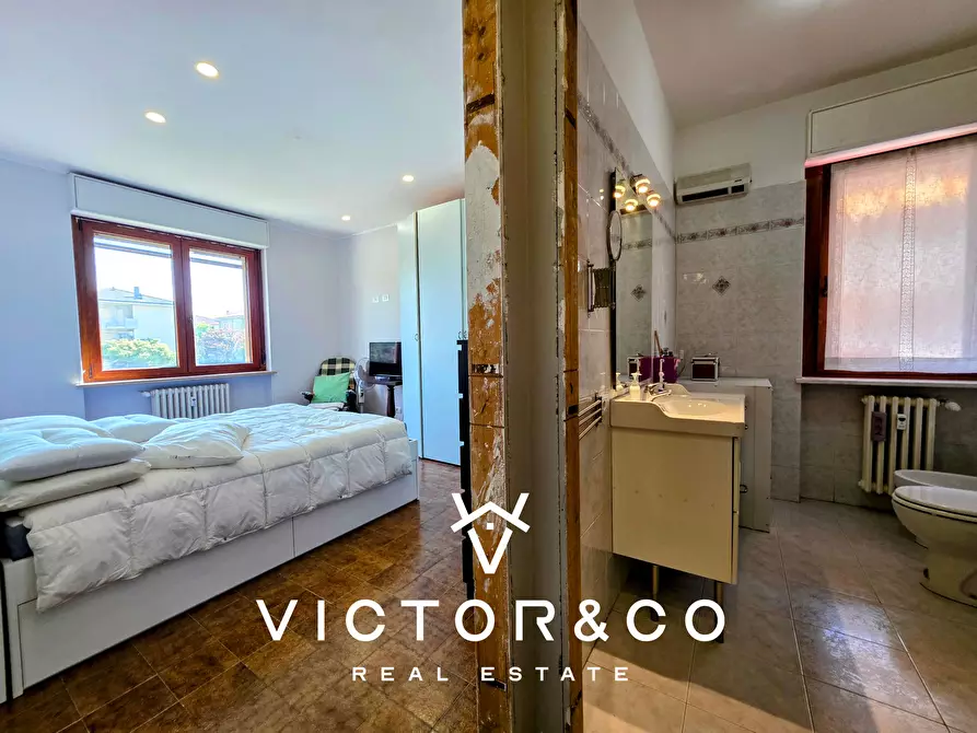 Immagine 12 di Trilocale in vendita  in Via Sant'Ambrogio snc a Romentino