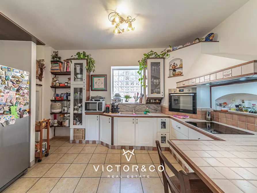 Immagine 4 di Casa bifamiliare in vendita  in Via Marconi snc a Briona