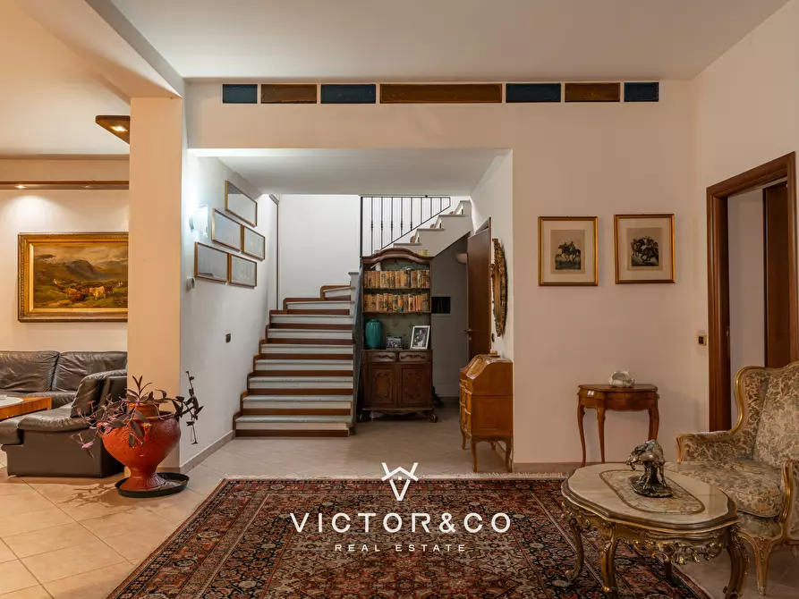 Immagine 9 di Villa in vendita  in Viale Parco Mazza sn a Oleggio