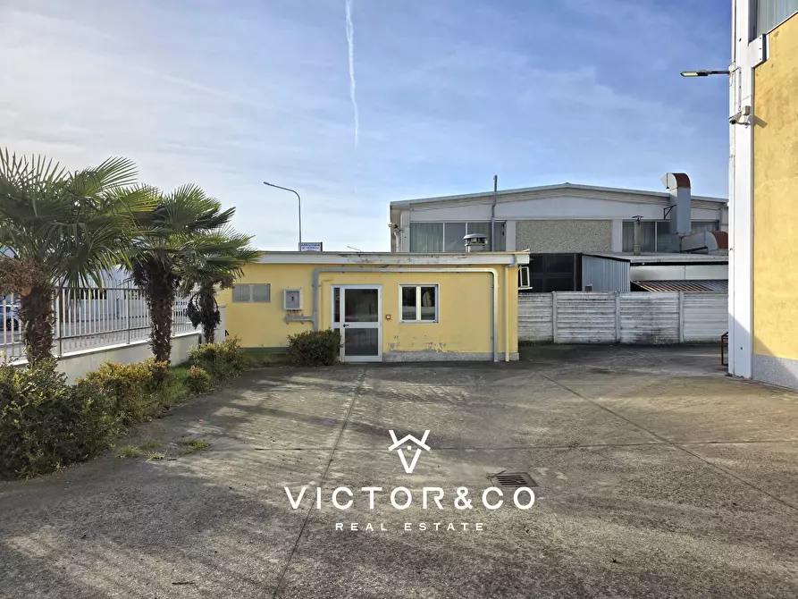 Immagine 4 di Attività artigianale in vendita  in Strada Provinciale per Biandrate 16 a San Pietro Mosezzo