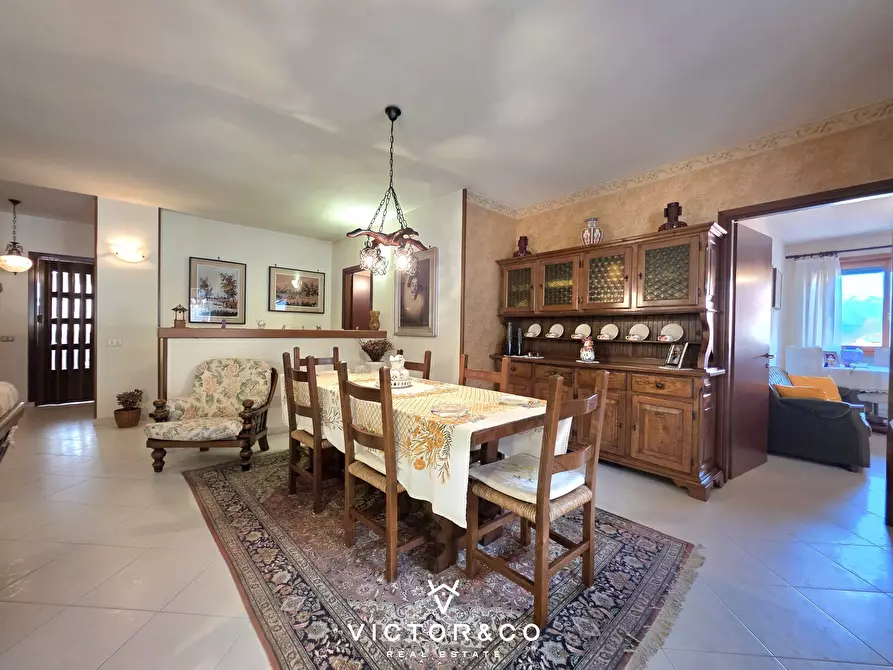 Immagine 6 di Quadrilocale in vendita  in Piazza Nobili de Toma 9 a Omegna