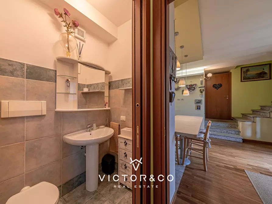 Immagine 6 di Attico in vendita  in Via Isabella Leonarda sn a Novara