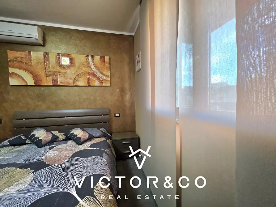 Immagine 14 di Bilocale in vendita  in Via Valsesia 16 a Novara