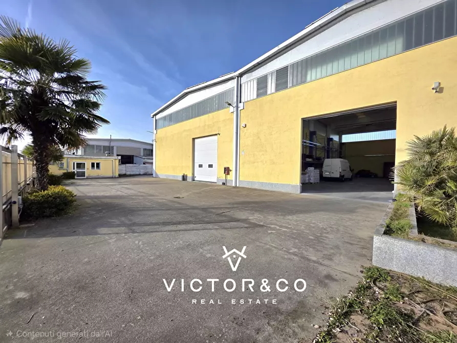 Immagine 1 di Attività artigianale in affitto  in Strada Provinciale per Biandrate 16 a San Pietro Mosezzo