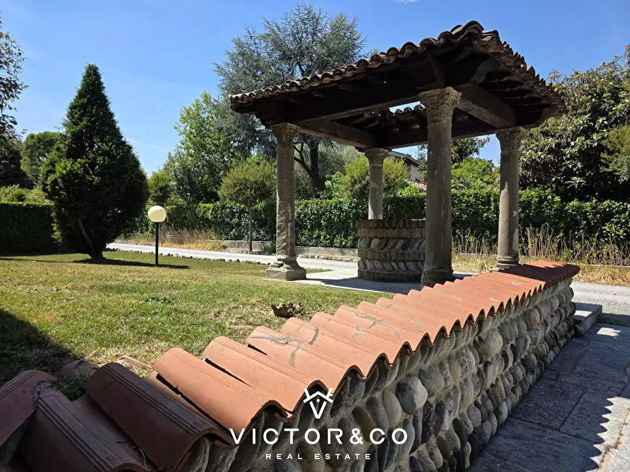 Immagine 12 di Casa bifamiliare in vendita  in Via Don Nazzaro Villa snc a Capriate San Gervasio