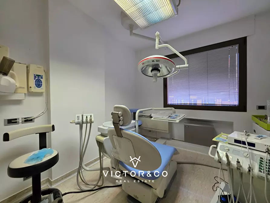 Immagine 11 di Ufficio in vendita  in Corso Statuto sn a Mondovì
