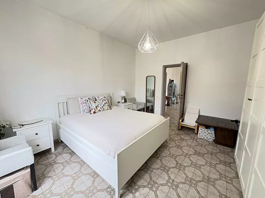 Immagine 15 di Trilocale in vendita  in Via Vito La Mantia 86 a Palermo