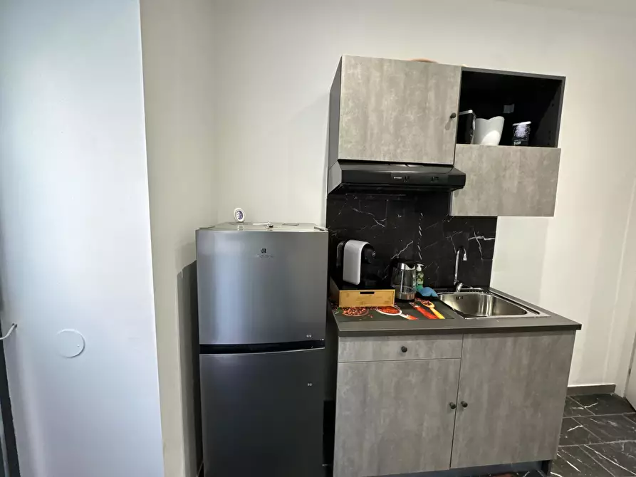 Immagine 4 di Appartamento in vendita  in Via Colonna Rotta a Palermo