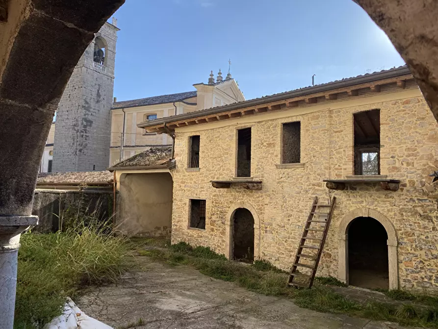 Immagine 44 di Rustico / casale in vendita  in Via Montini a Preseglie