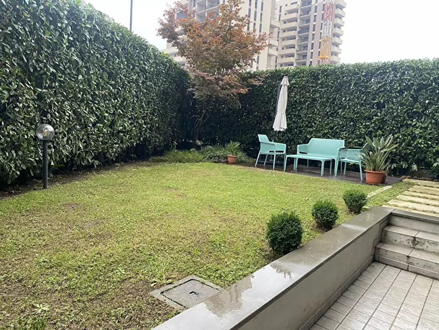 Immagine 46 di Bilocale in vendita  in Via Terracina 1 a Milano