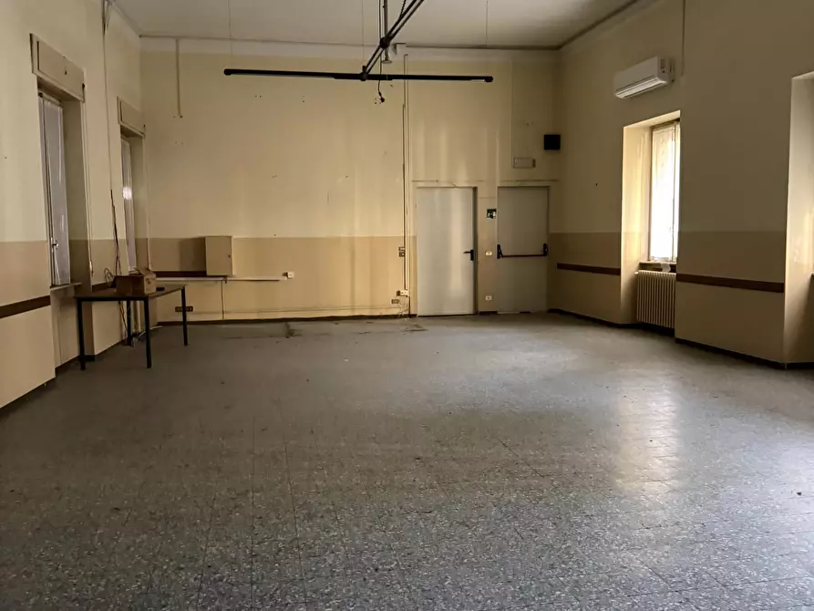 Immagine 35 di Palazzo in vendita  in Via San Gaudenzio 11 a Novara