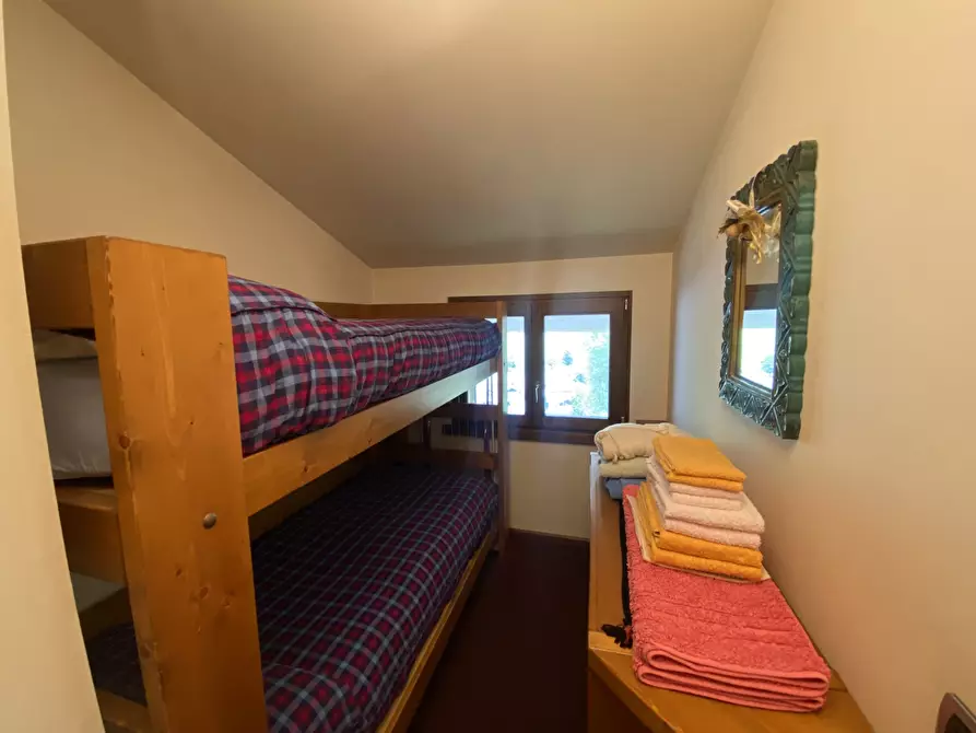 Immagine 39 di Quadrilocale in vendita  in Via al Forte 9 a Valdisotto