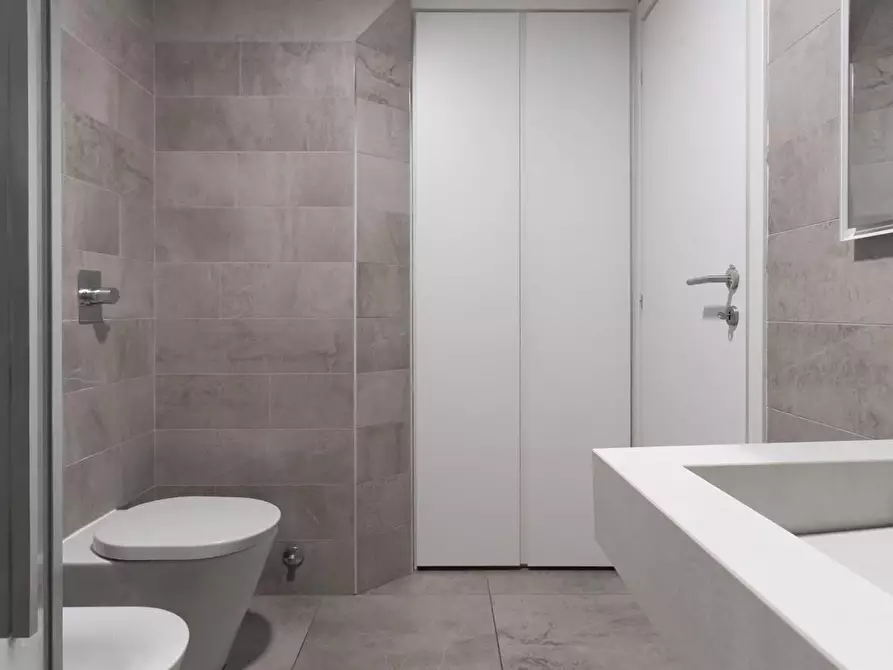 Immagine 15 di Trilocale in vendita  in Via Paolo Frisi 8 a Milano