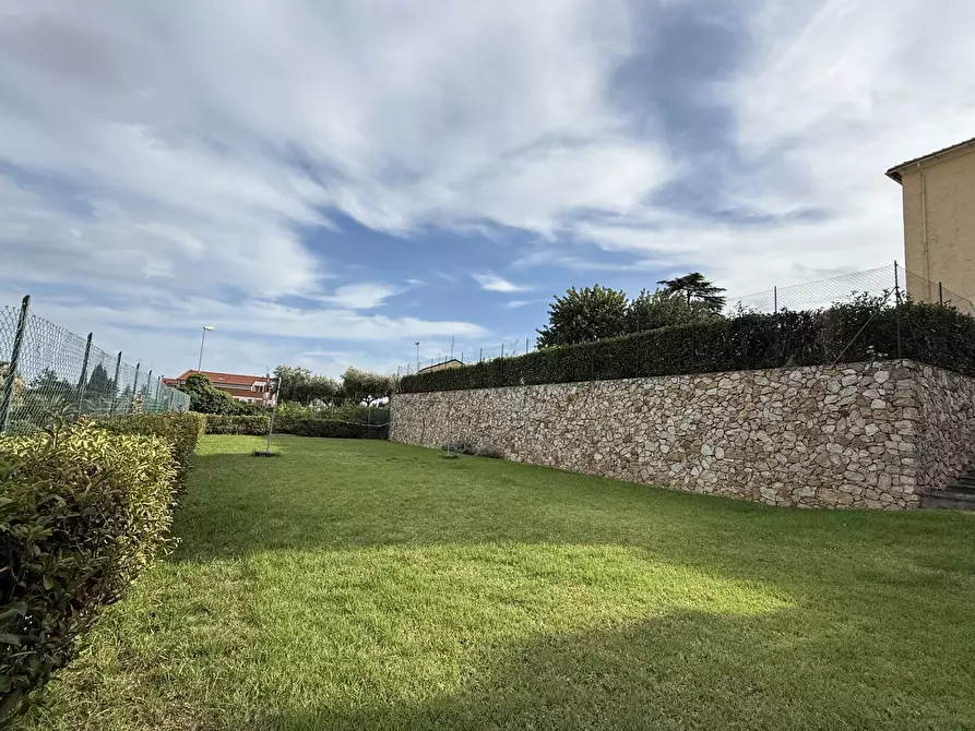 Immagine 7 di Terreno edificabile in vendita  in Via Enrico Toti 12 a Loano