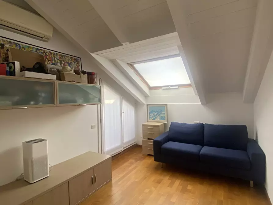 Immagine 40 di Trilocale in vendita  in Via Catalani 1 a Monza