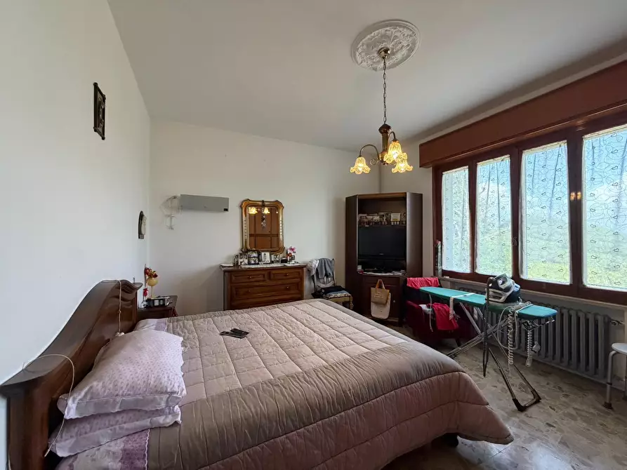 Immagine 15 di Casa bifamiliare in vendita  a Fornovo Di Taro