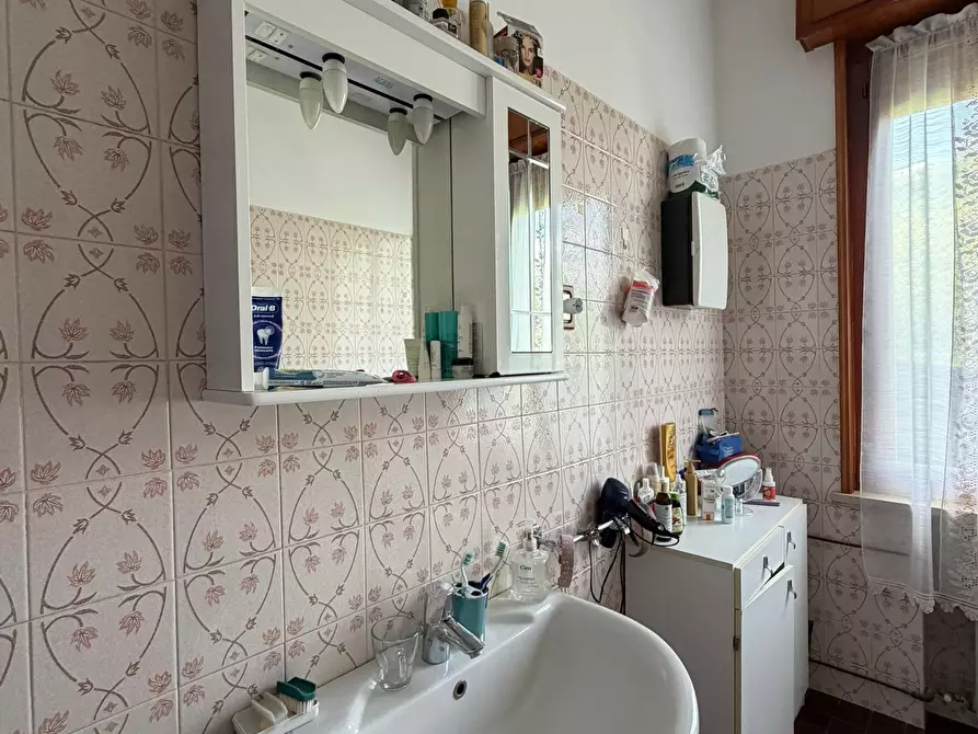 Immagine 21 di Casa bifamiliare in vendita  a Fornovo Di Taro