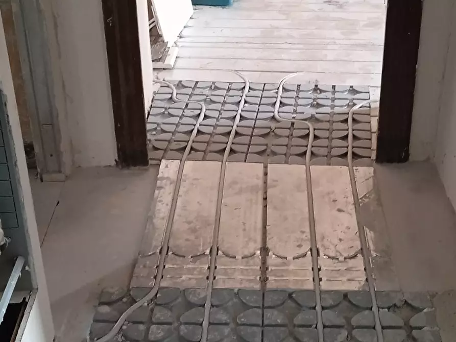 Immagine 8 di Terratetto in vendita  in Strada Per Piazza-Sivizzano a Fornovo Di Taro