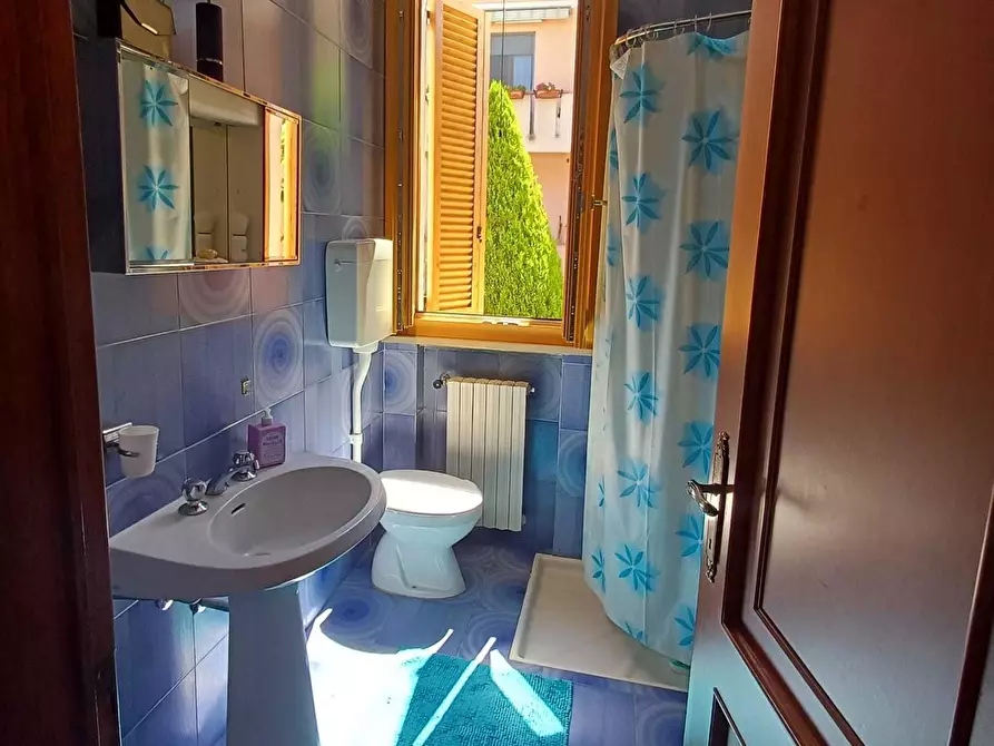 Immagine 70 di Casa bifamiliare in vendita  a Varano De' Melegari