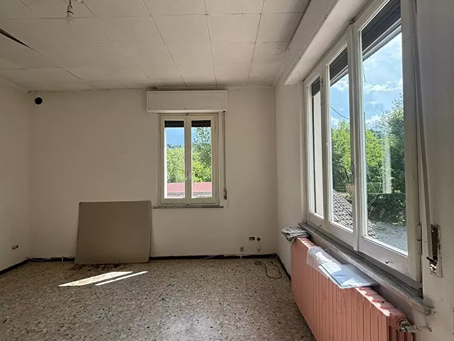 Immagine 6 di Casa indipendente in vendita  a Fornovo Di Taro