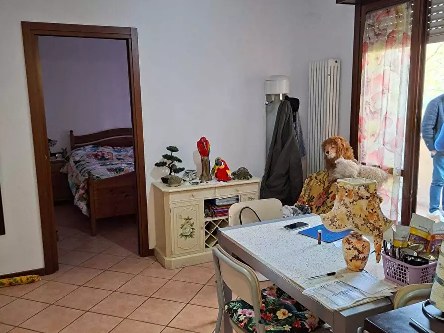 Immagine 6 di Bilocale in vendita  a Lesignano De' Bagni