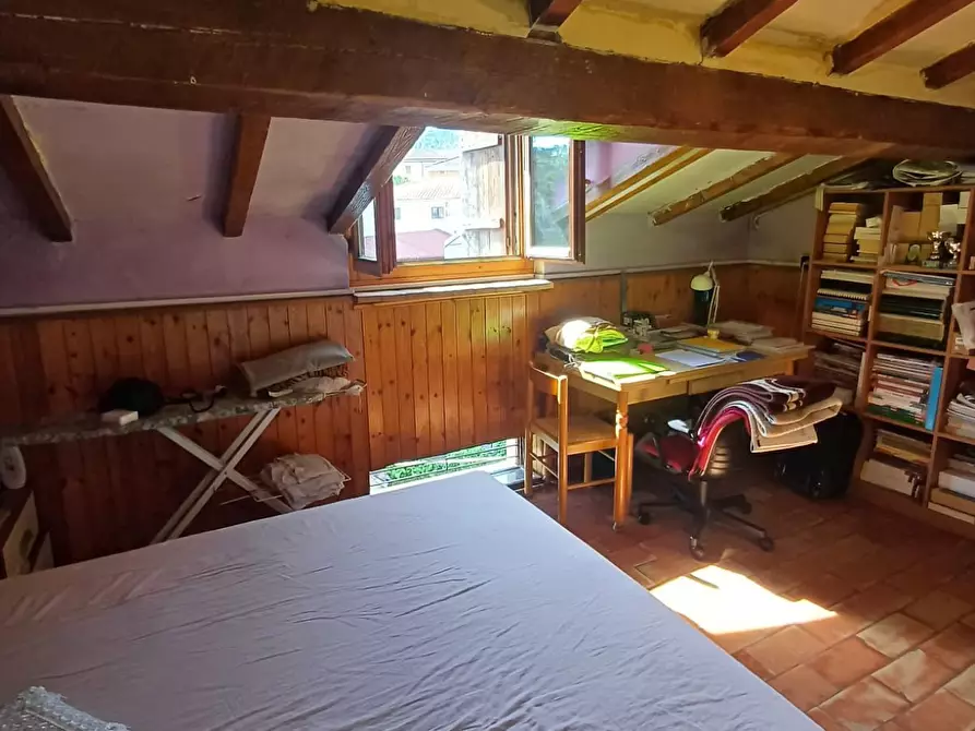 Immagine 6 di Trilocale in vendita  a Fornovo Di Taro