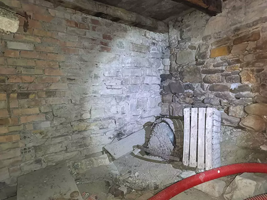 Immagine 26 di Porzione di casa in vendita  a Pellegrino Parmense