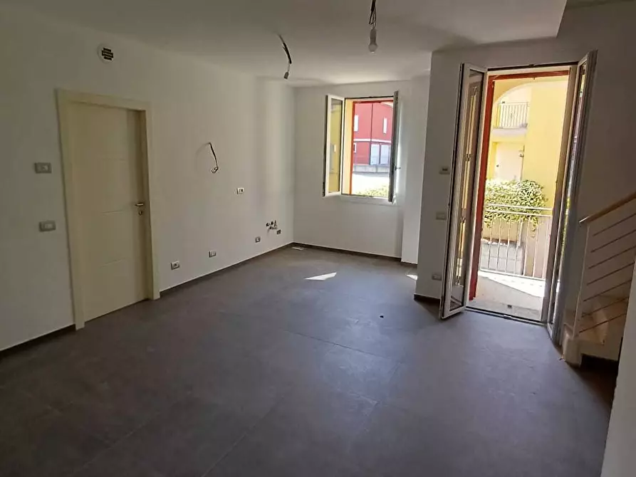 Immagine 7 di Quadrilocale in vendita  a Medesano