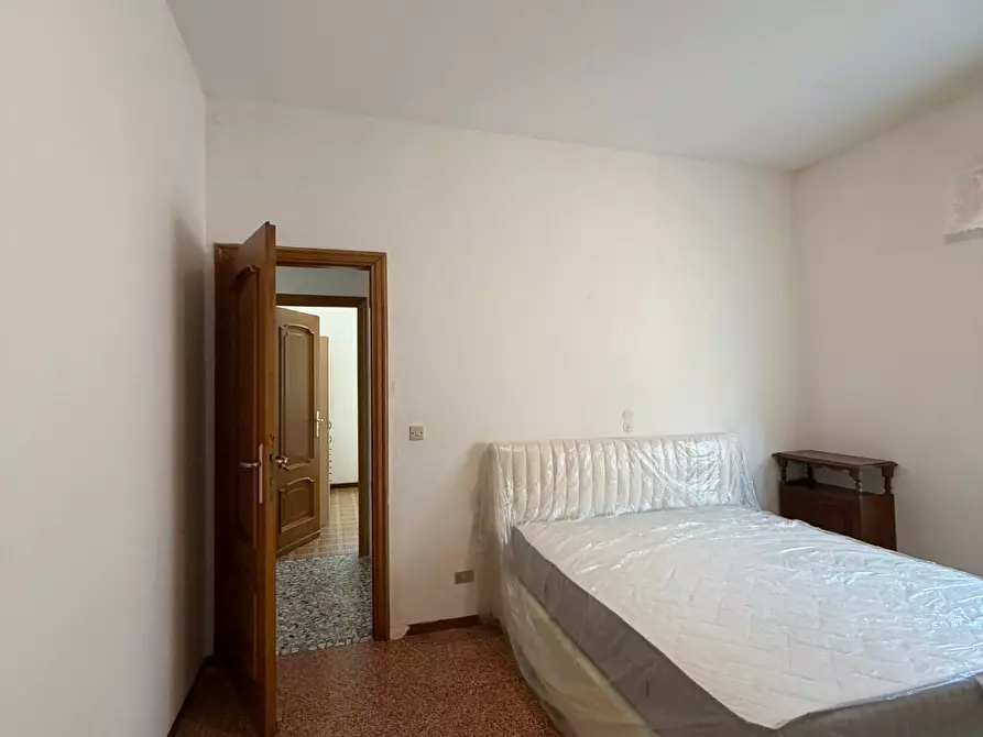 Immagine 17 di Quadrilocale in affitto  a Medesano