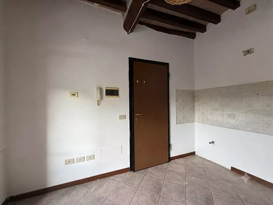 Immagine 6 di Appartamento in vendita  a Medesano
