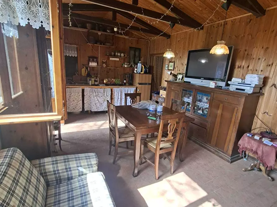 Immagine 10 di Casa indipendente in vendita  a Medesano