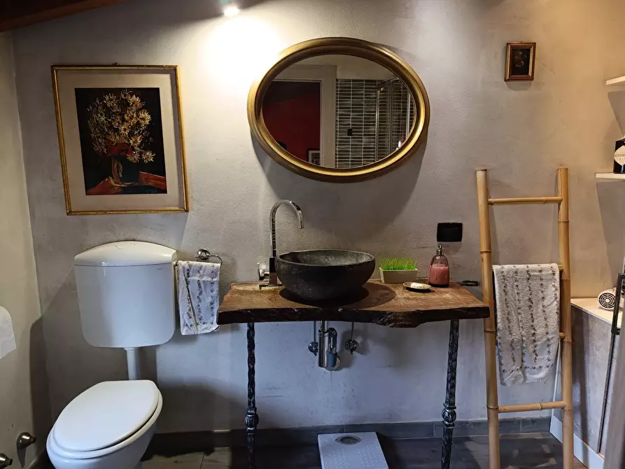 Immagine 33 di Casa indipendente in vendita  a Terenzo