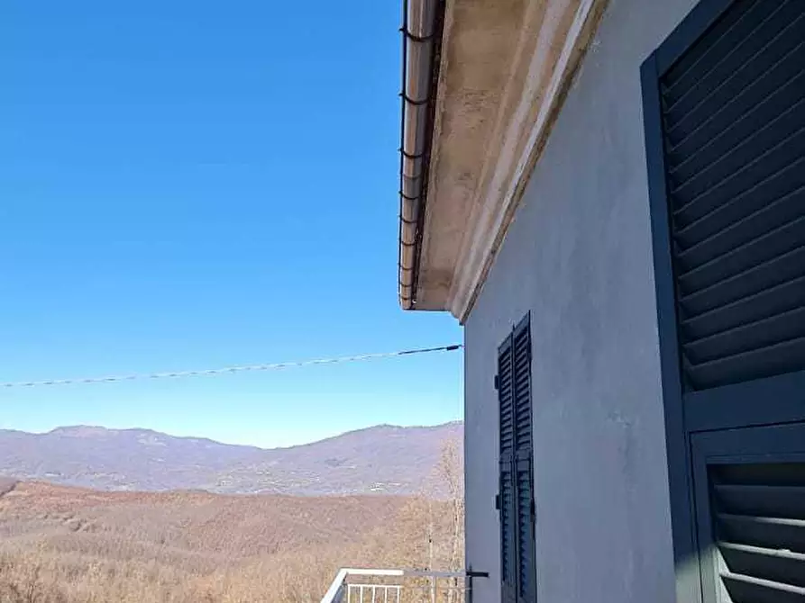 Immagine 2 di Casa indipendente in vendita  a Borgo Val Di Taro