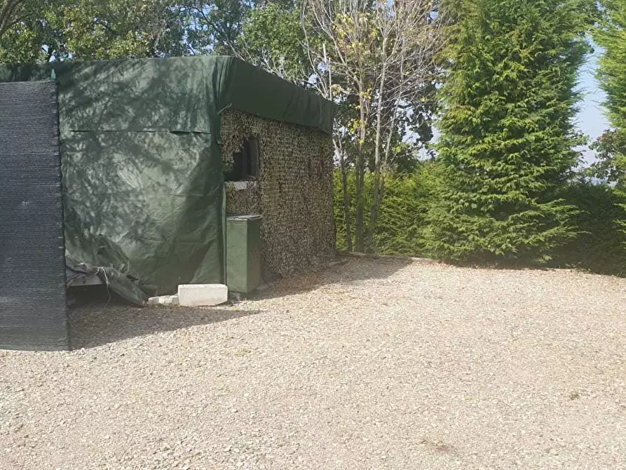 Immagine 8 di Garage in vendita  a Fornovo Di Taro