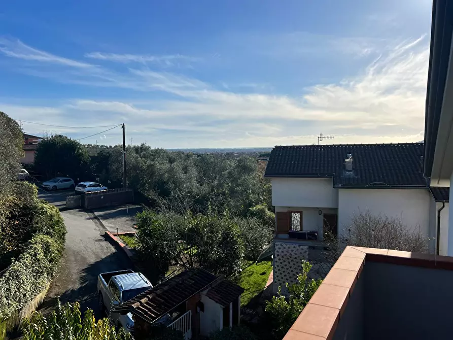 Immagine 4 di Villetta a schiera in vendita  a Sarzana