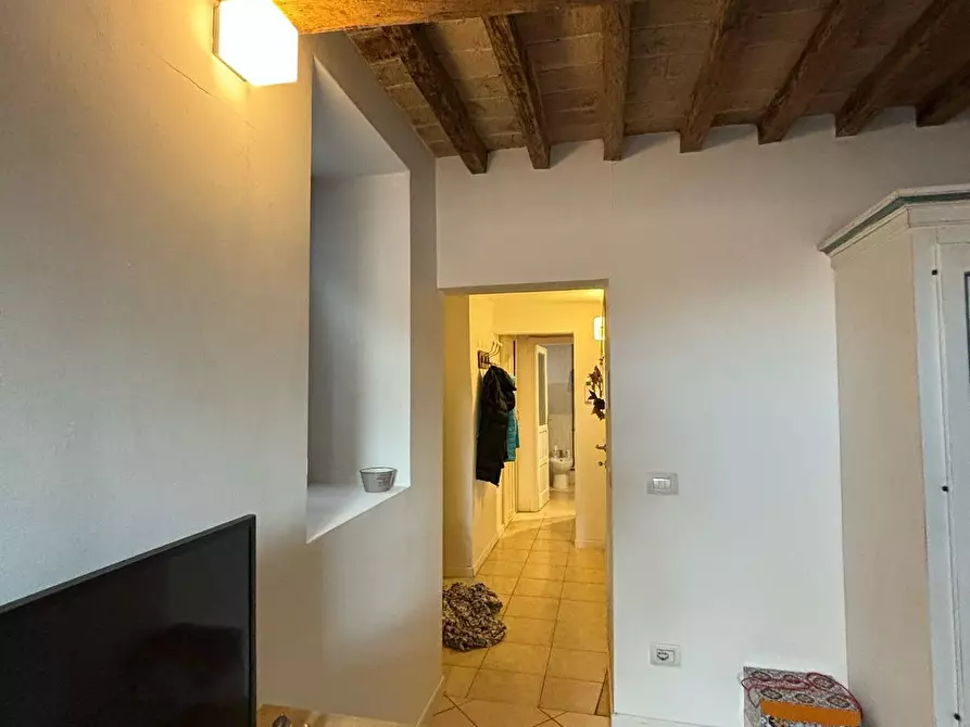 Immagine 8 di Appartamento in vendita  a Varano De' Melegari