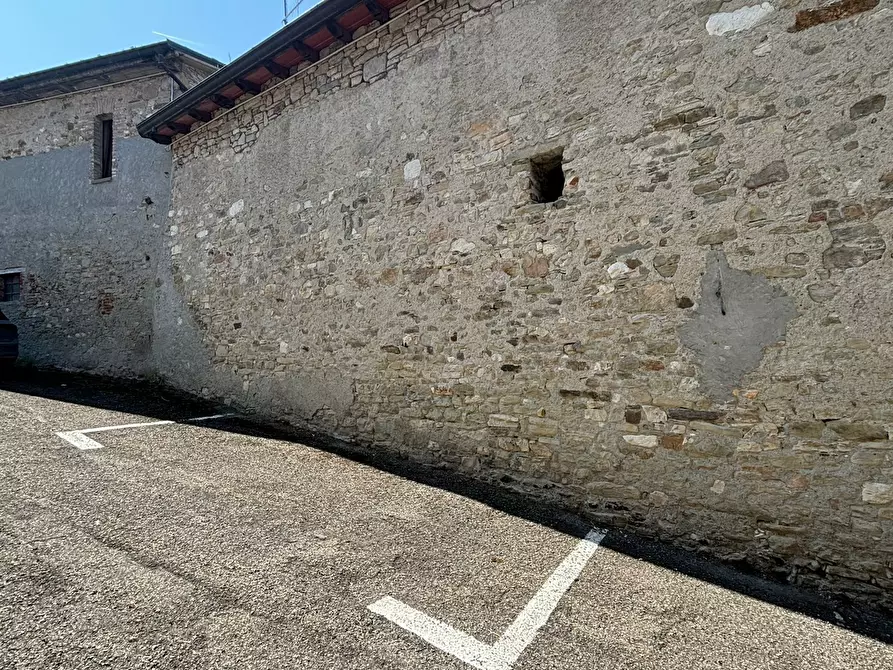 Immagine 52 di Porzione di casa in vendita  a Terenzo