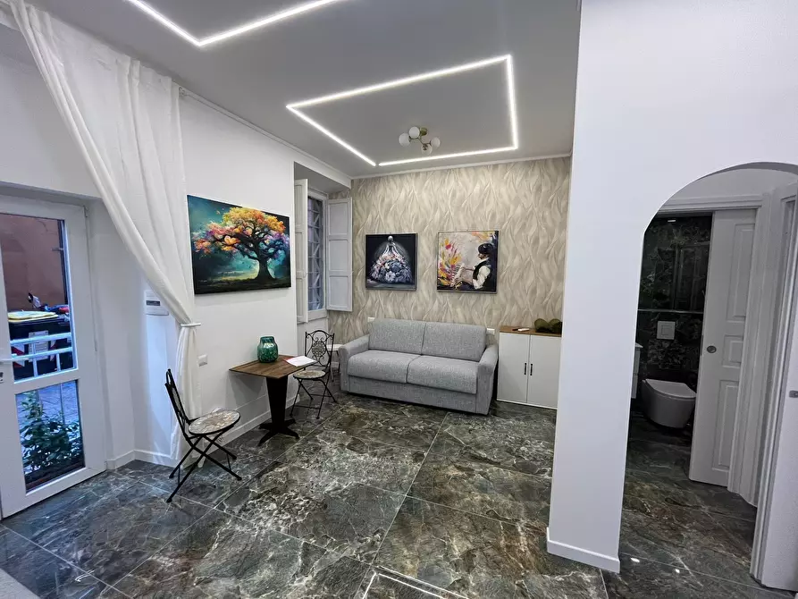 Immagine 5 di Monolocale in vendita  in Via Carlo Cattaneo 10 a Roma