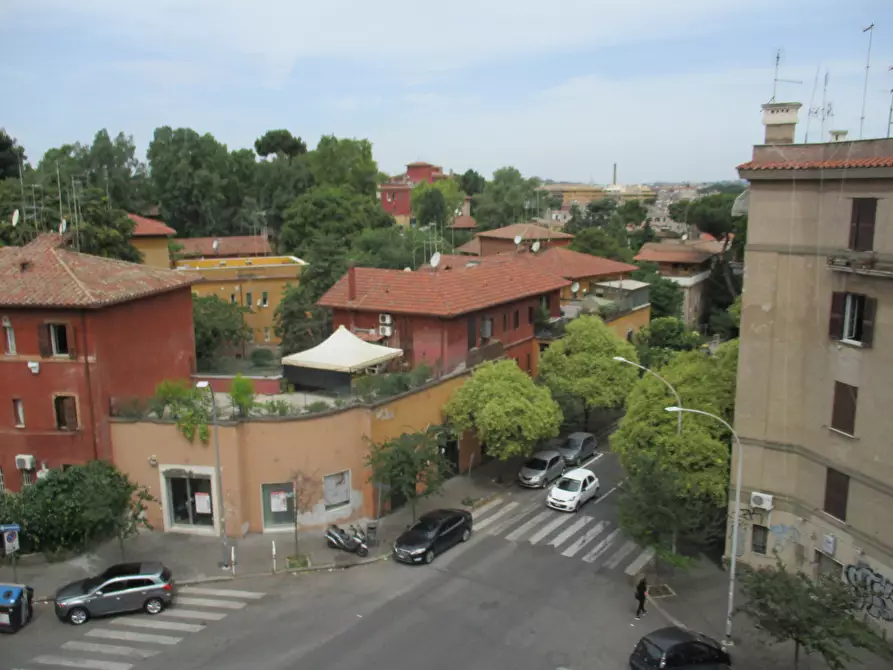 Immagine 2 di Trilocale in affitto  in Viale Guglielmo Massaia 45 a Roma