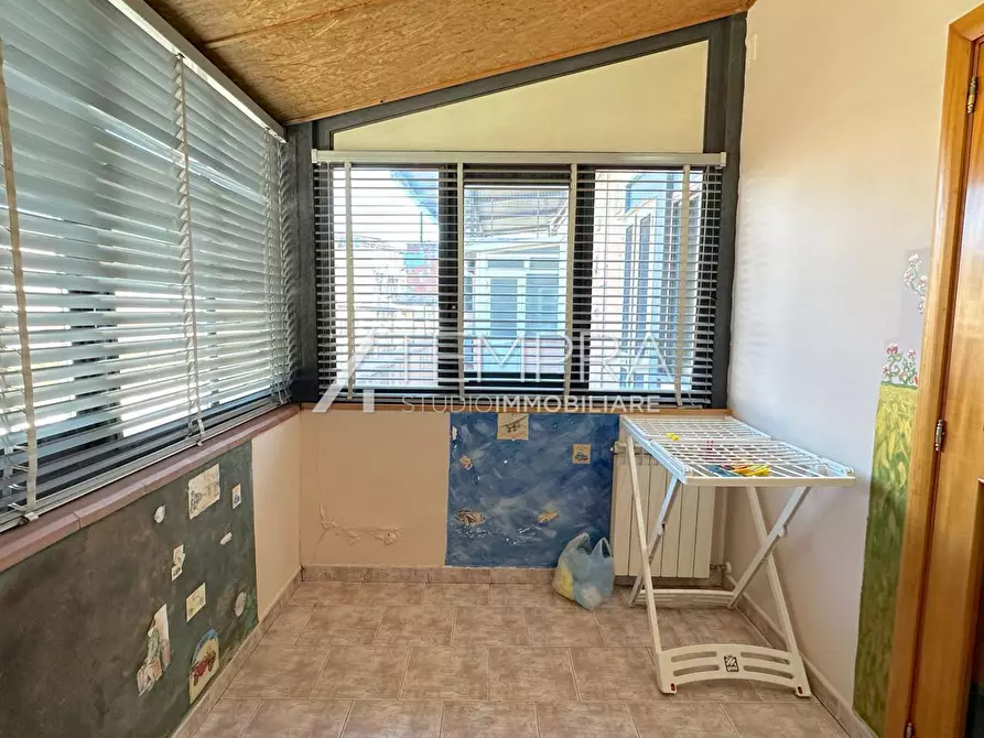 Immagine 17 di Appartamento in vendita  a Adrano