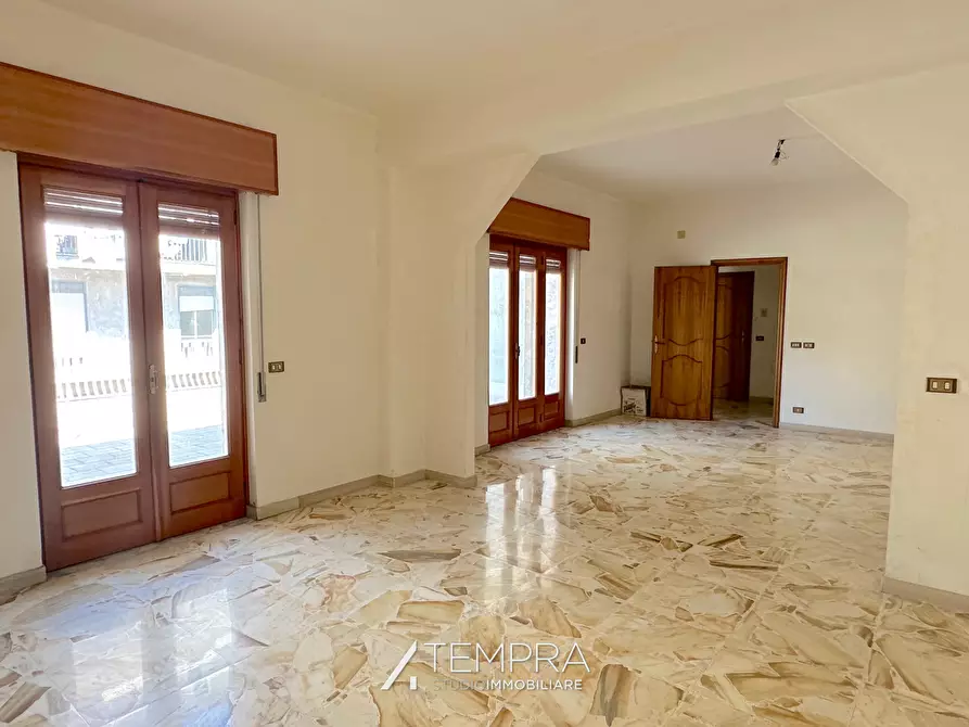 Immagine 5 di Casa indipendente in vendita  in VIA ALBERT EINSTEIN 9 a Adrano