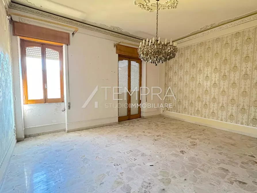 Immagine 13 di Casa indipendente in vendita  in VIA INZERILLI a Adrano
