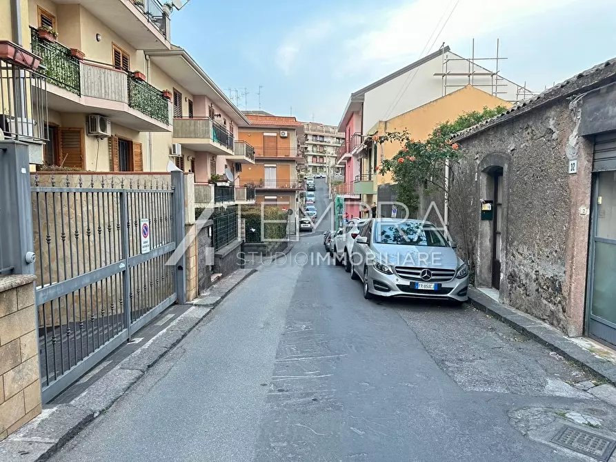 Immagine 34 di Appartamento in vendita  a Aci Castello