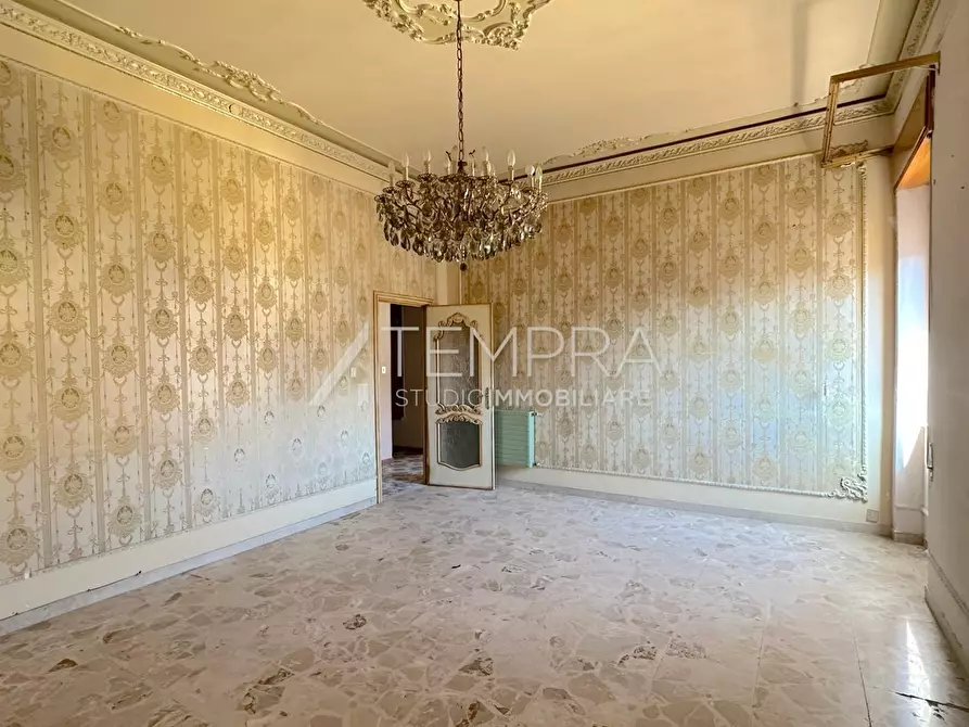 Immagine 11 di Casa indipendente in vendita  in VIA INZERILLI a Adrano