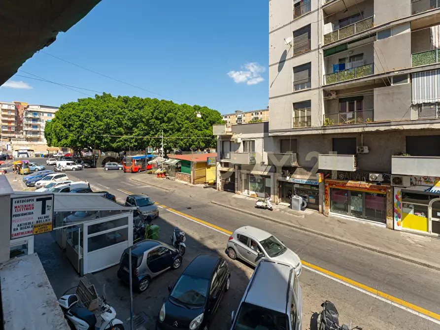 Immagine 24 di Trilocale in vendita  in Via Vittorio Emanuele II 627 a Catania