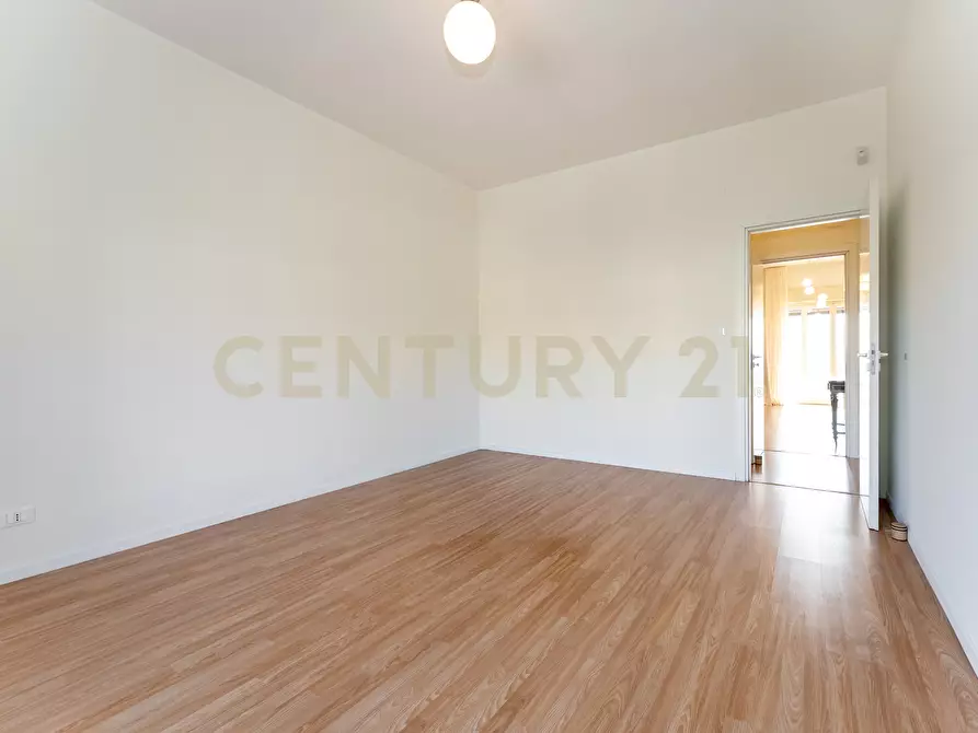 Immagine 30 di Attico in vendita  in Via Vincenzo Giuffrida 203 a Catania