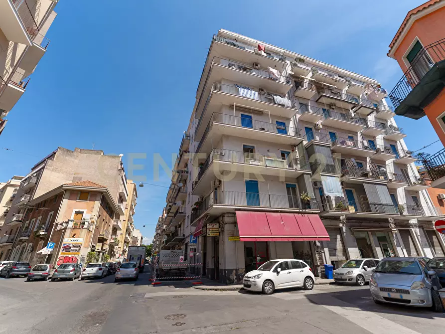 Immagine 5 di Appartamento in affitto  in Via Vittorio Emanuele Orlando 130 a Catania