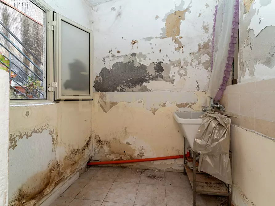 Immagine 22 di Porzione di casa in vendita  in Via Giudice 10 a Catania